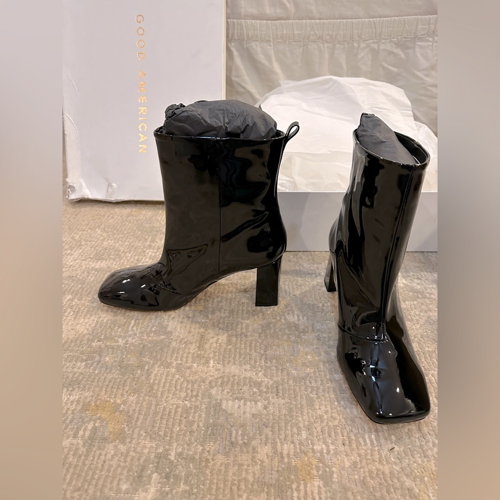SOLD OUT NEW Good American Black Patent Leather Ankle Boots Size 7.5 GA165PX